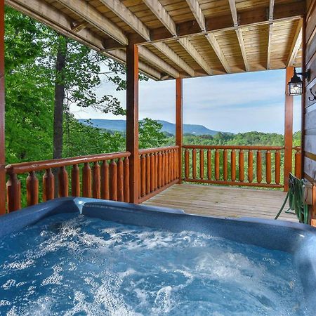 My Runaway Wagon Retreat Sevierville Εξωτερικό φωτογραφία